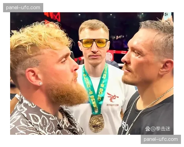 基肖恩·戴维斯12回合KO杰梅因·奥提兹，赢得超轻量级复出首胜