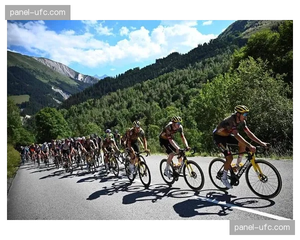 战术复盘：珍宝车队如何掌控巴黎-尼斯山地赛段