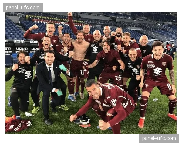 三中卫体系的复兴：意甲中小球队如何用此战术对抗豪门